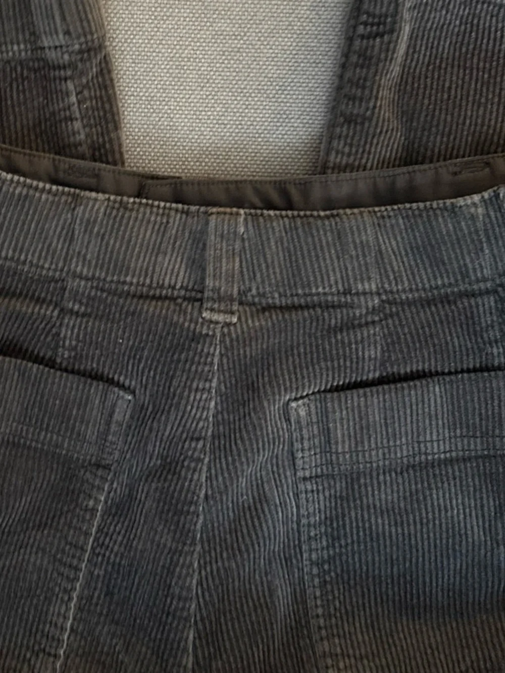 Comptoir Des Cotonniers Corduroy Pants in Charcoal - Picture 4 of 9